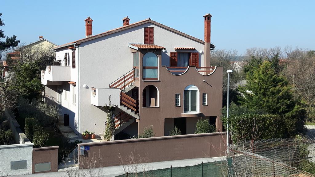 Lili'S House Apartamento Ližnjan Exterior foto